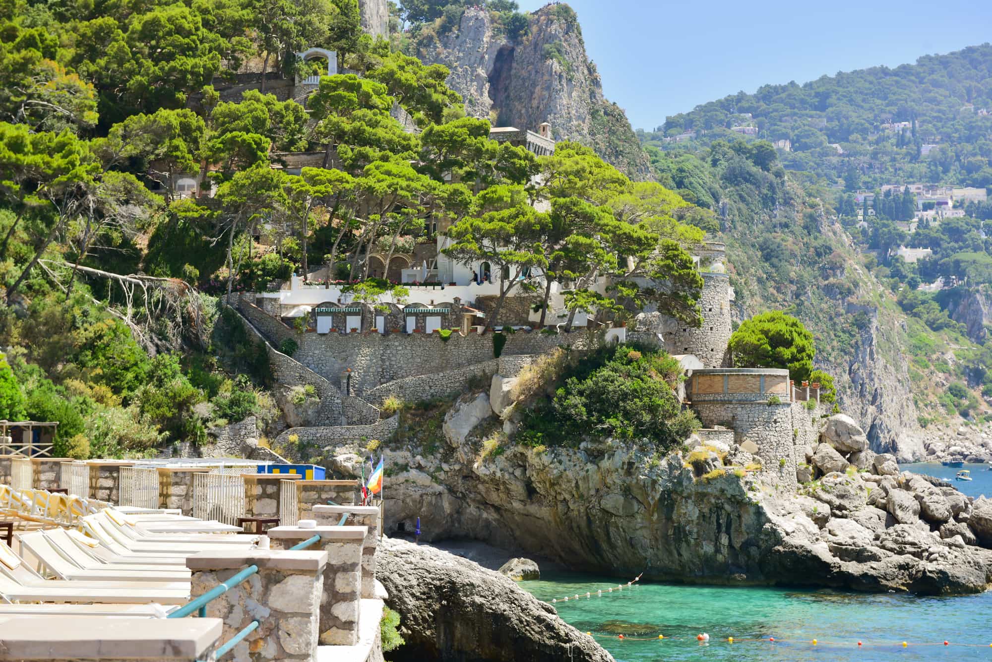 The 30 Best Expert Wedding Tips We've Ever Heard in detail wedding planning tips- honeymoon in italy